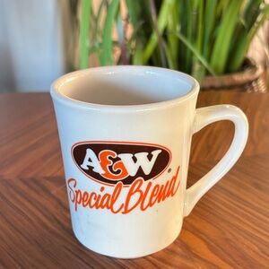👛(ANY 2/$20) A&W Vintage Classic Special Blend Mug 8oz Capacity